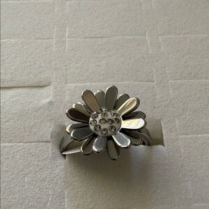 Stainless Steel Silver Flower Ring with Rhinestones